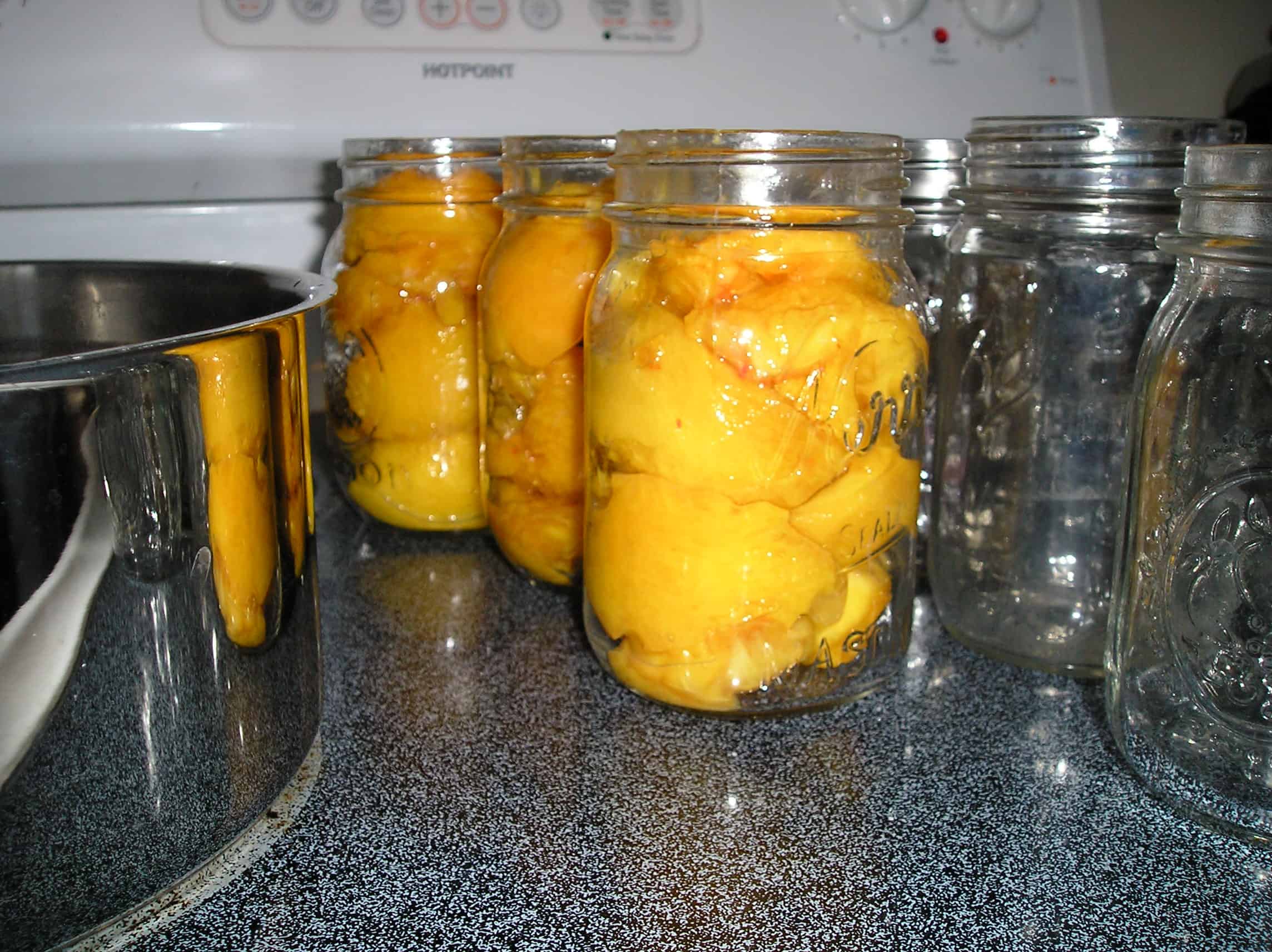 peaches in hot jars