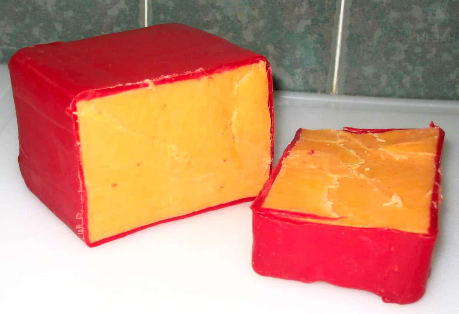 DIY waxed cheese