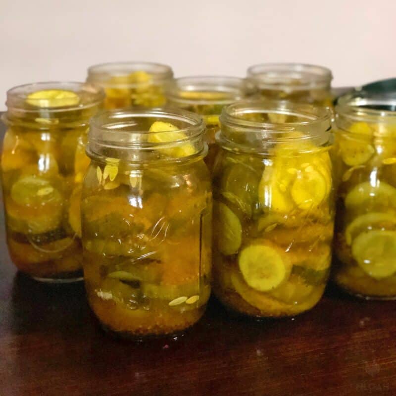 zucchini pickles ready to can
