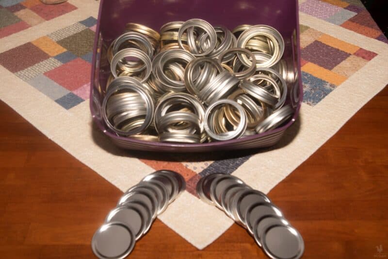 canning lids and rims