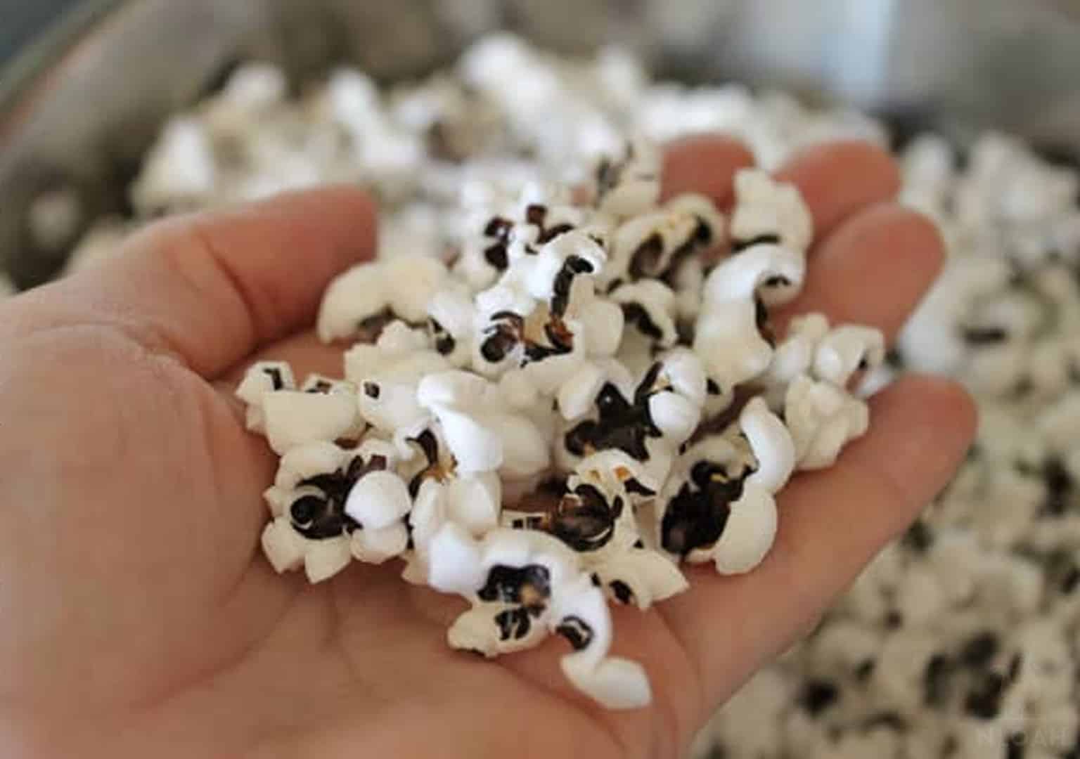 small handful of popcorn