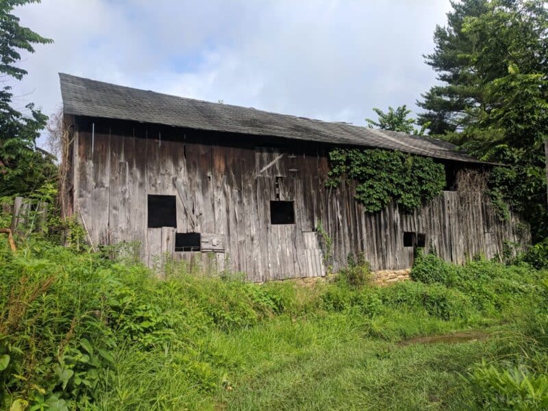 old barn in need of reconditioning