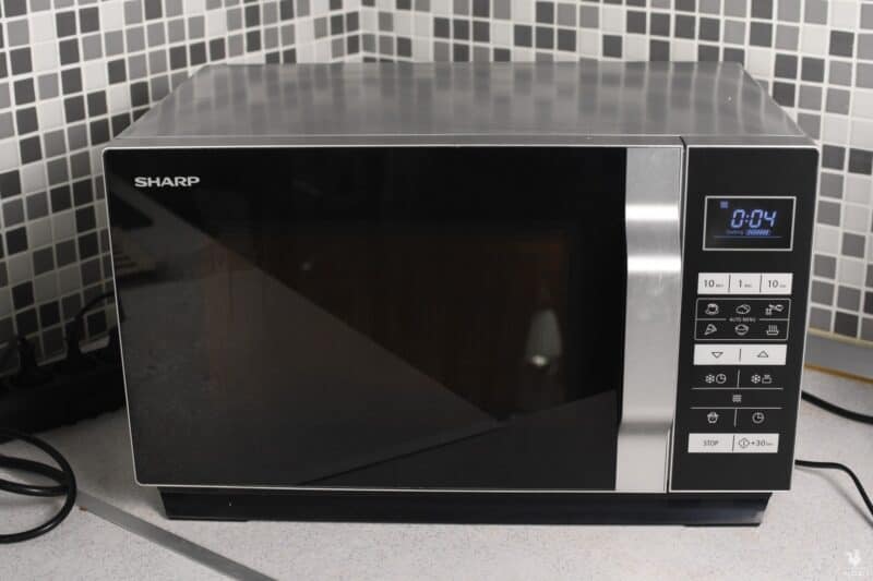 microwave set to 10 seconds