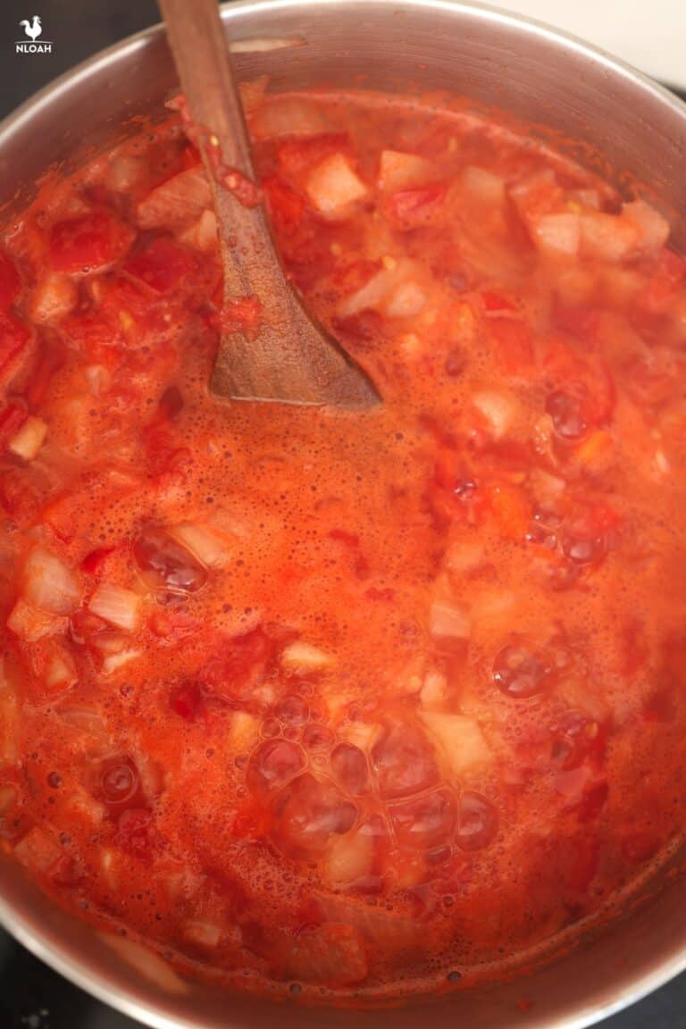 simmering salsa veggies